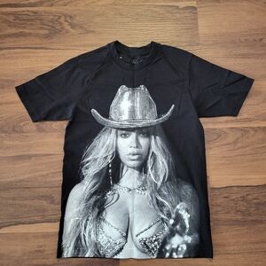 Beyonce Renaissance World Tour RWT2023 Concert Tee in Black Size Small